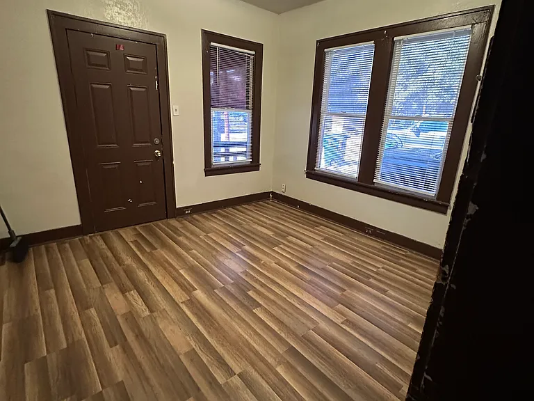 618 W Ridgewood Ct — Photo 12