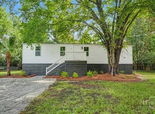 51 2nd St, Richmond Hill, GA 31324