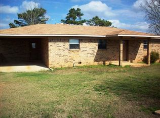 60 Guy Ln, Atmore, AL 36502