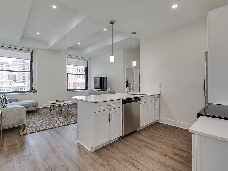 The Ledger Residences — Photo 38