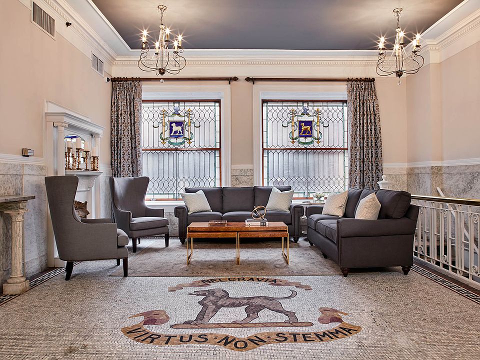 Welcome to 1811 Chestnut St!