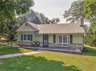 39 Logan St, Leavenworth, KS 66048