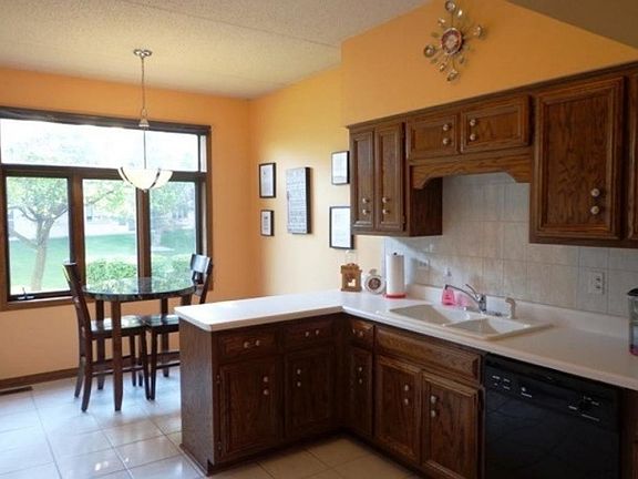 4th image of 18430 Pine Cone Dr APT 2