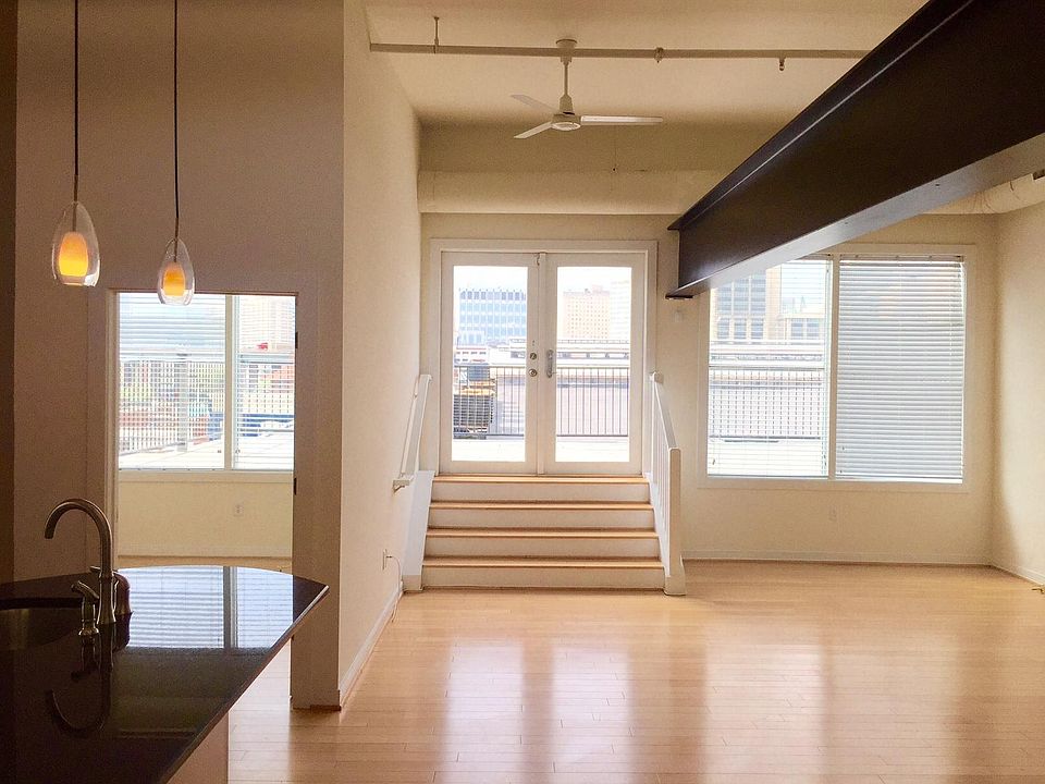 1st image of 13 N 18th St