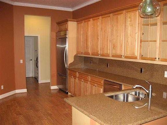 4th image of 487 NE Canoe Park Cir