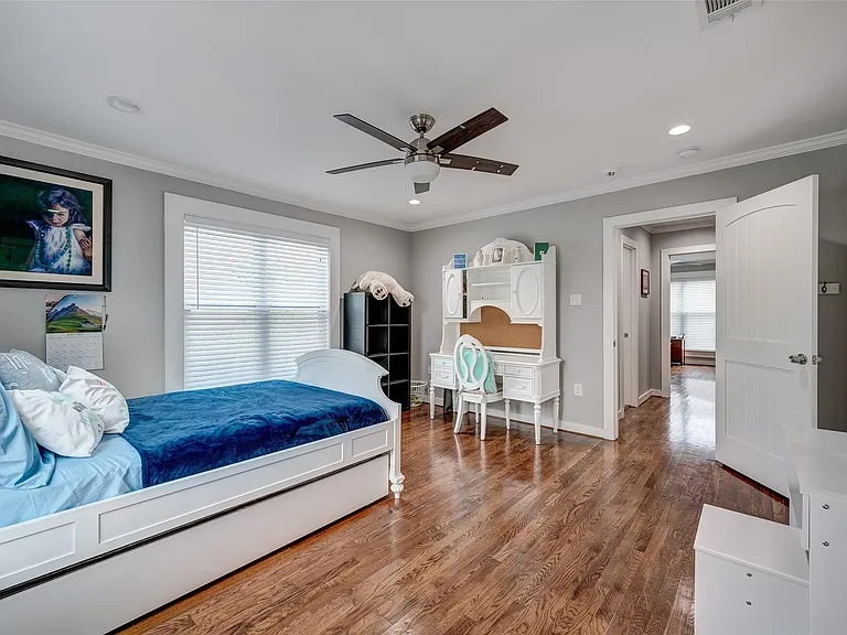 5205 Irvington Blvd — Photo 33