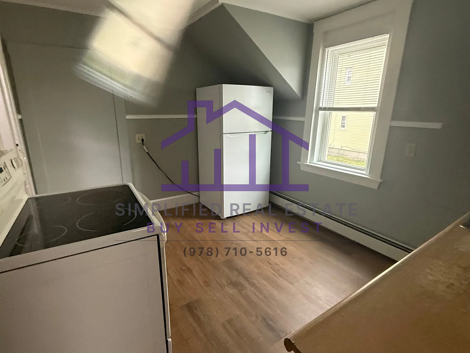 3 bed, $1,900 — Photo 2