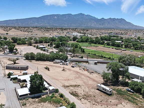 3rd image of Highway 313