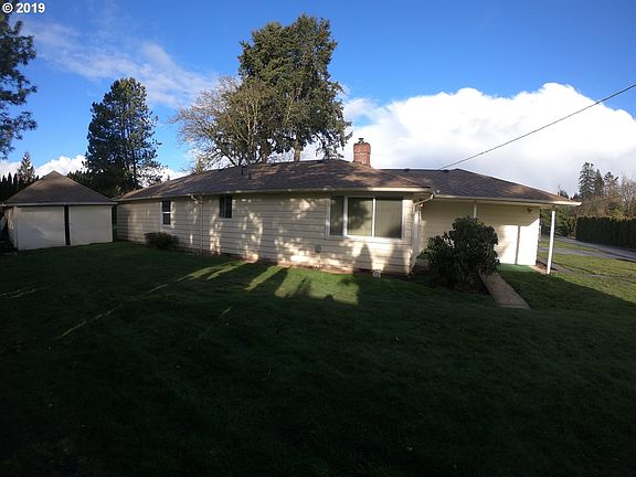 3rd image of 10412 NE 187th St