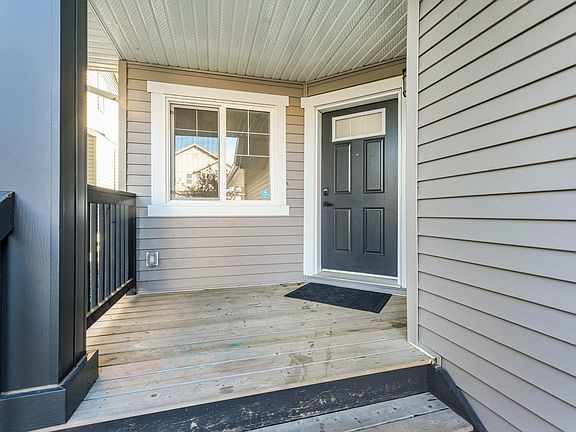 2nd image of 7832 Erasmus Wynd NW