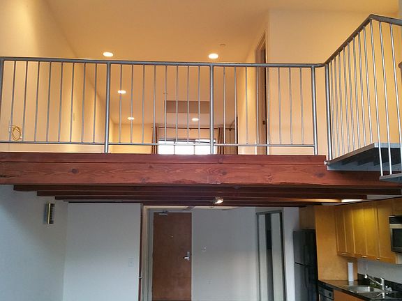 3rd image of 701 Pennsylvania Ave APT 206