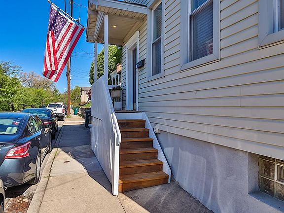 3rd image of 3318 Walworth Ave