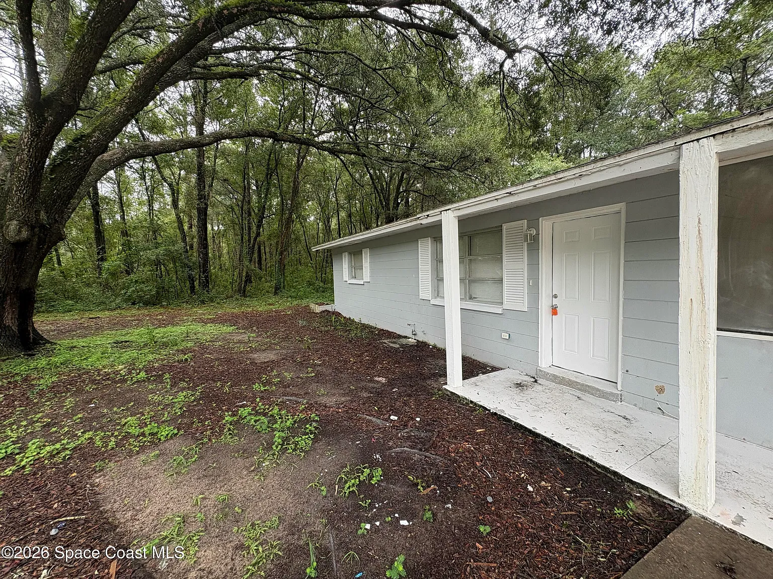 2 bed, 1.0 bath, 1340 sqft, $1,650 — Photo 2