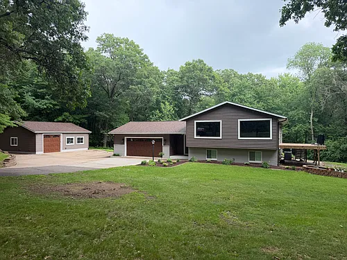 5051 Shellamie Dr Photo 1 5051 Shellamie Dr Photo 1