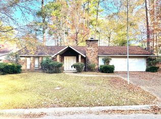 236 Holly Hill Dr, Jackson, MS 39212