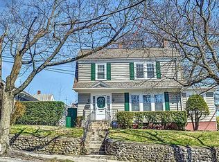 821 Smith St, Providence, RI 02908