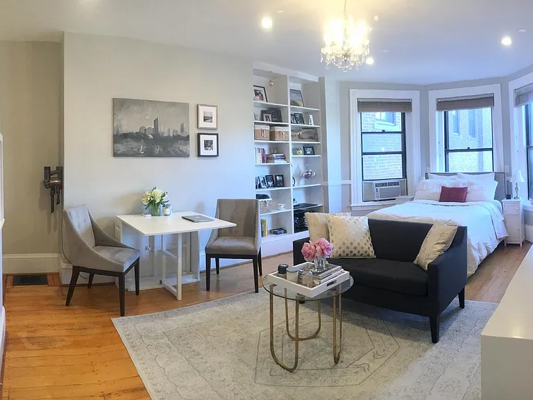 391 Commonwealth Ave #5 — Photo 1