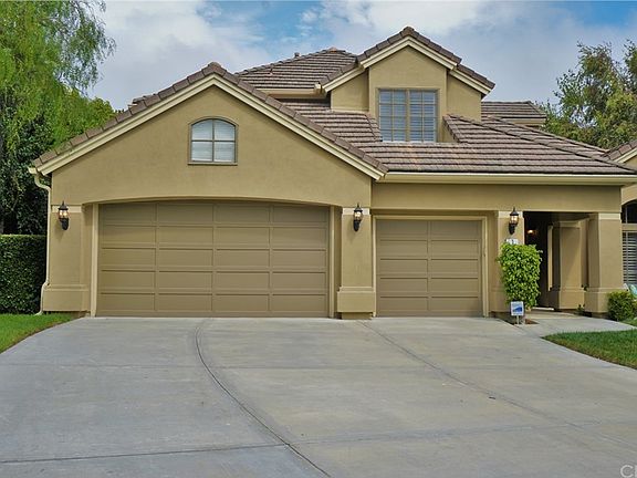 3rd image of 3 Hillcrest Mdws