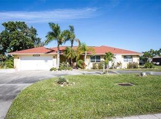 1525 Pinecrest Rd, Fort Myers, FL 33919