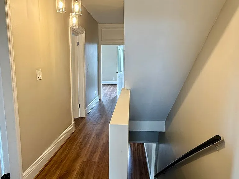 415 Considine Ave — Photo 8