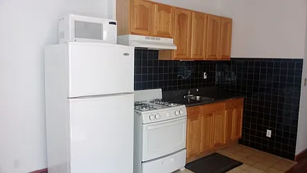 Rented by Platinum Realty Group