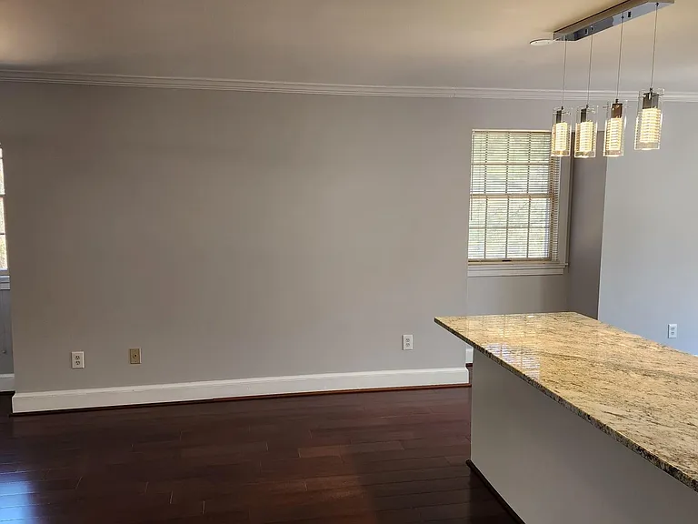 10725 River Rd #A — Photo 10