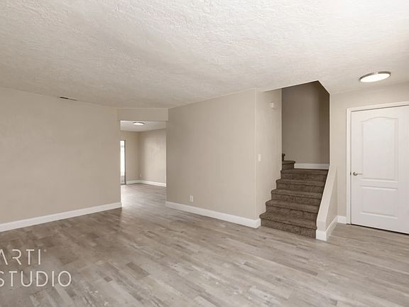 4th image of 34 W 300 S APT 3