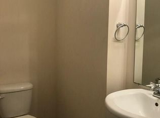 706 Canyon Dr, Savannah, GA 31419