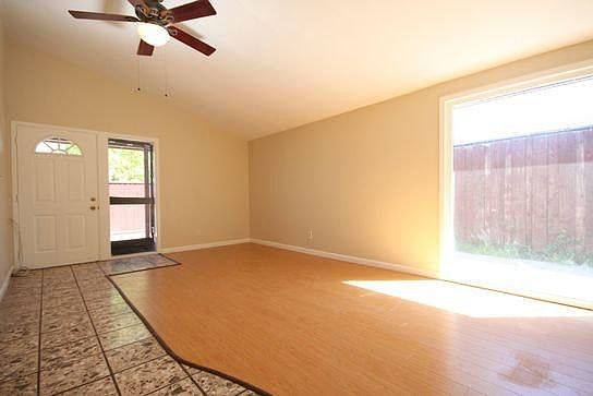 4th image of 1197 Skylake Ct