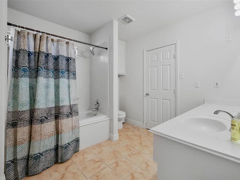 4943 Gammage St — Photo 16