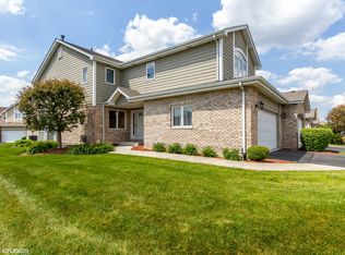 8419 Dunmore Dr, Tinley Park, IL 60487