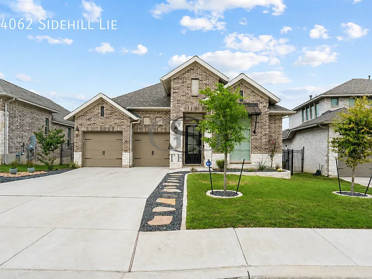 24062 Sidehill Lie — Photo 1