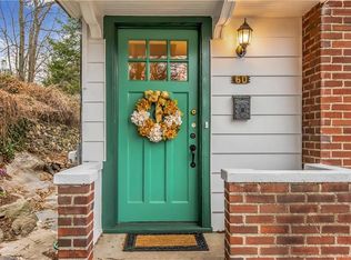 60 Quinby Ave, White Plains, NY 10606