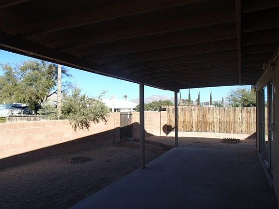 3rd image of 9451 E Calle Eunice