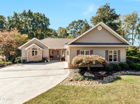208 Kanoonoo Cir, Loudon, TN 37774