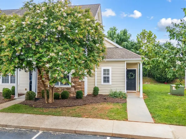 68 Logan Ln, Lynchburg, VA 24502