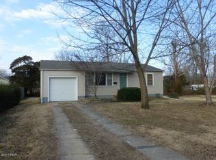 416 Sherry Rd, Marion, IL 62959