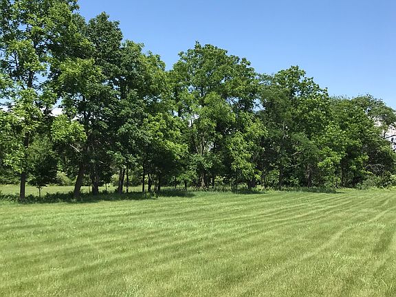 3rd image of 7761 Beck Ln