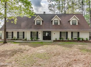 907 Audubon Point Dr, Brandon, MS 39047