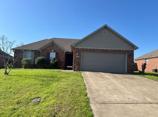 4535 Valiant Dr, Conway, AR 72034
