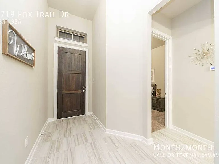 8719 Fox Trail Dr — Photo 20