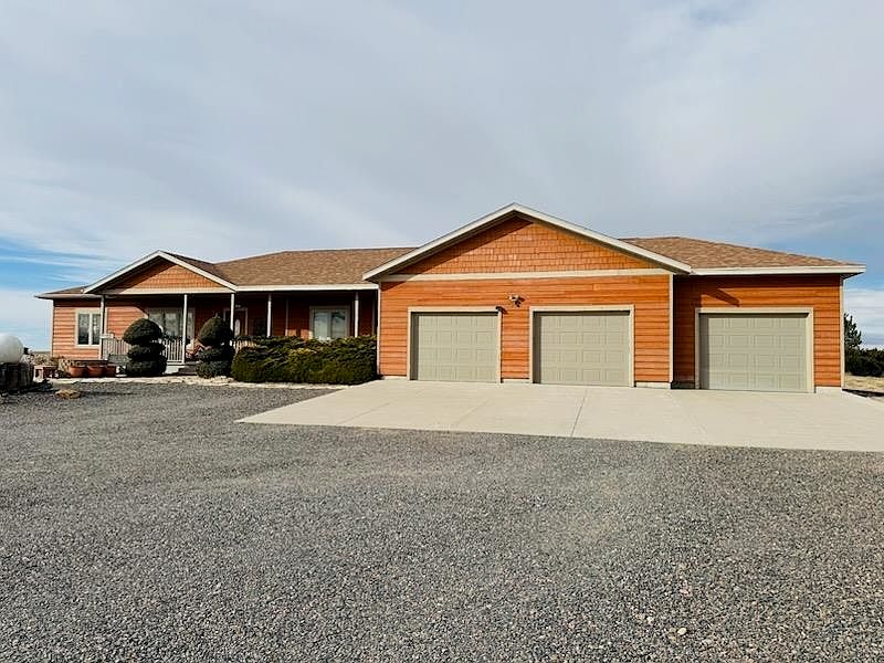 1st image of 33652 River Rd