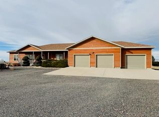 33652 River Rd, Benkelman, NE 69021