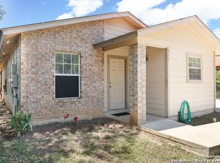 511 Westbend Dr, San Antonio, TX 78227