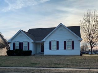 3295 Autumn View Pointe Dr, Bridgeton, MO 63044