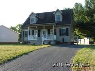 100 Iris Dr, Waynesboro, VA 22980
