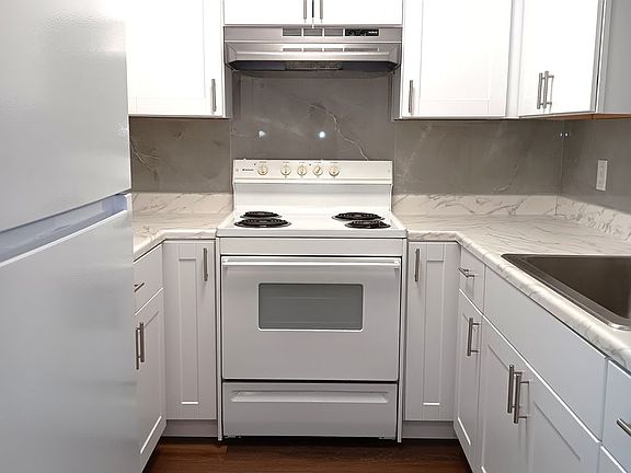 5th image of 1260 70th St N APT 7