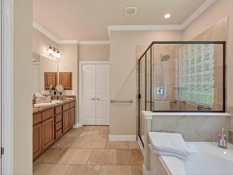 55 S Victoriana Cir — Photo 25