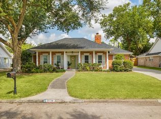 9718 Moorberry Ln, Houston, TX 77080