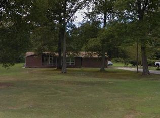 19475 Battery Park Rd, Smithfield, VA 23430